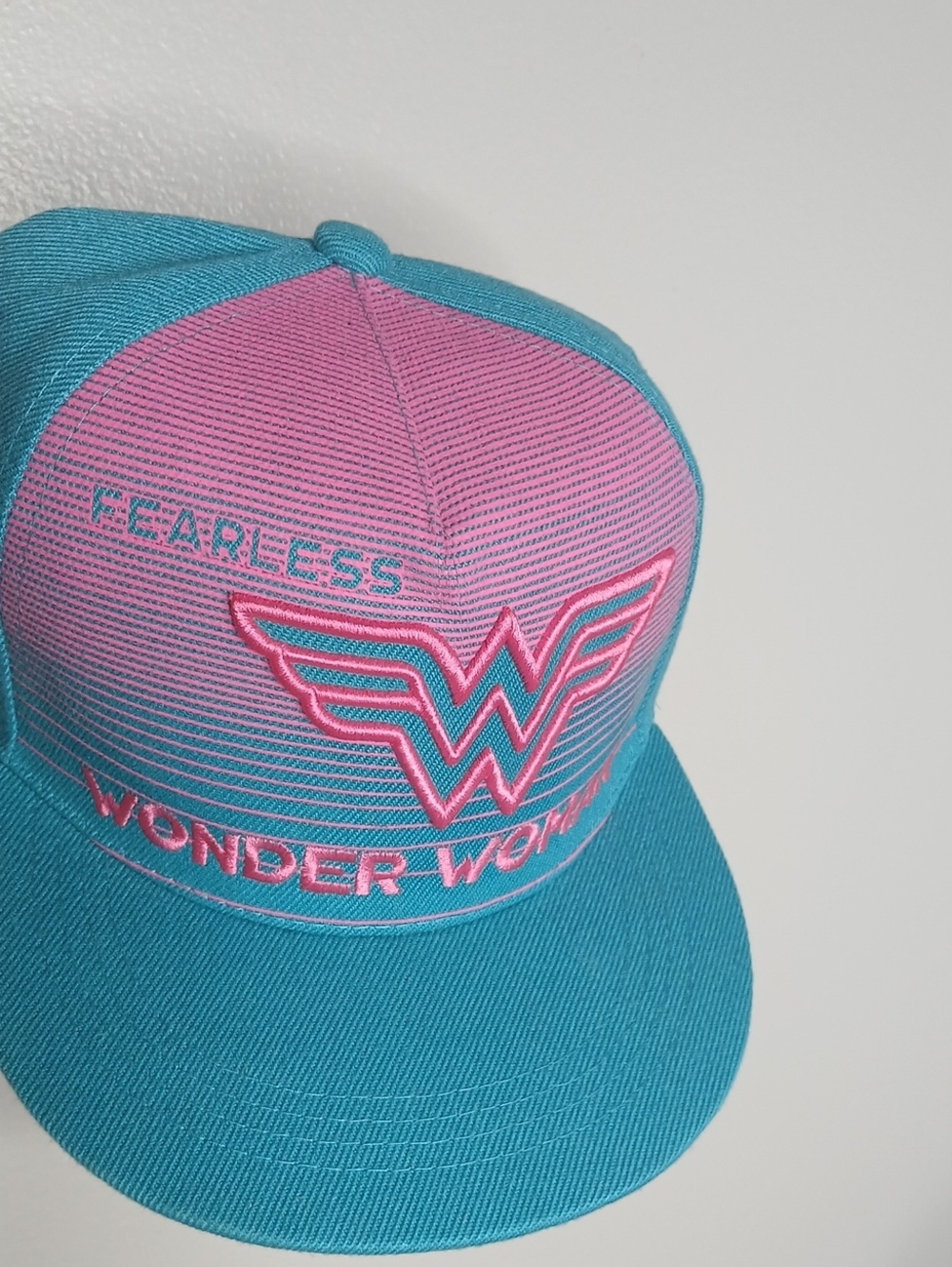 Wonder Woman Six Flags Teal & Pink Ball Cap Hat Snapback Baseball New